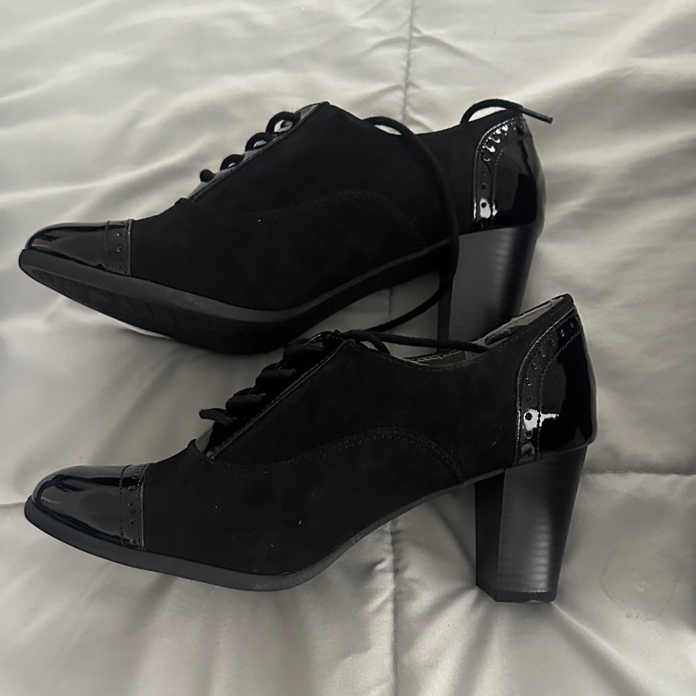 Dexflex Comfort Black Glossy Lace-Up heels - Picture 5 of 7